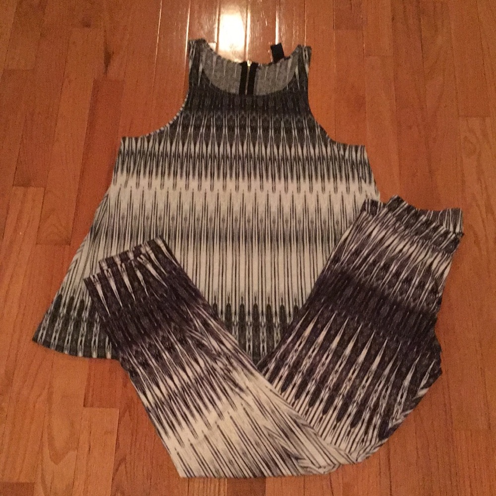 H&M Black/White/Cream 2 pc Set - Picture 2 of 8